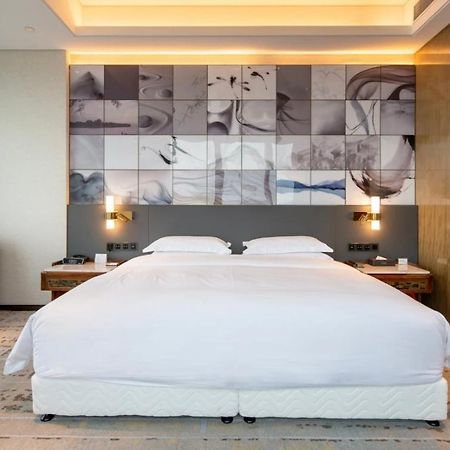 Wyndham Grand Suzhou Fenhu Hotel Xinta Exterior photo