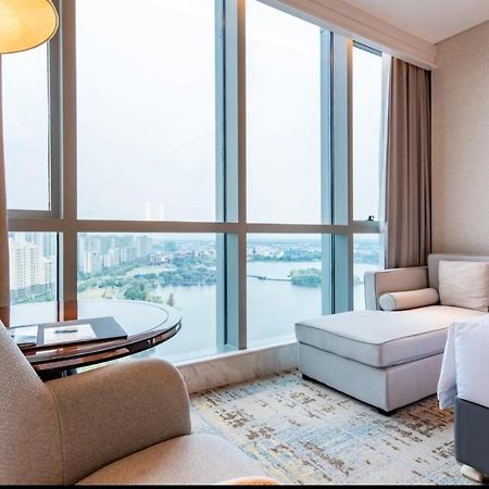Wyndham Grand Suzhou Fenhu Hotel Xinta Exterior photo