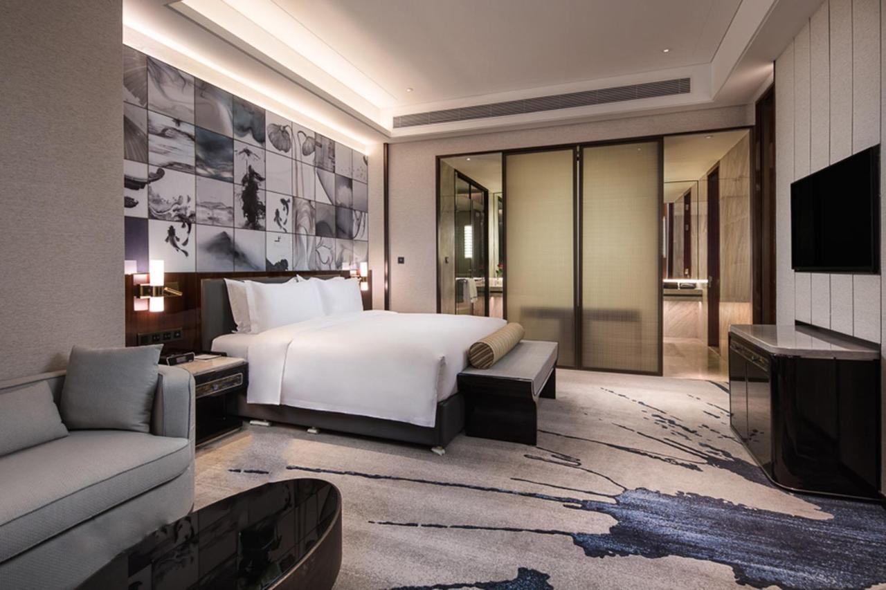Wyndham Grand Suzhou Fenhu Hotel Xinta Exterior photo