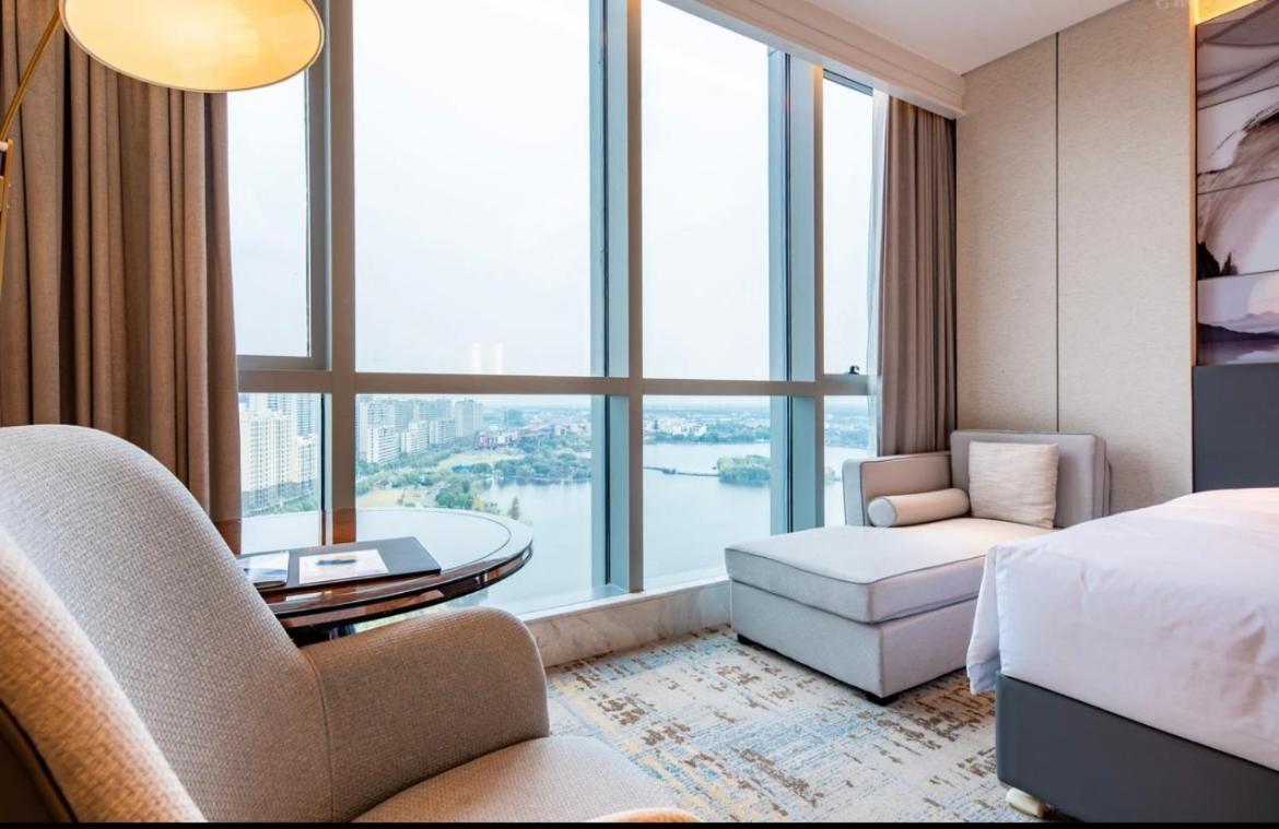 Wyndham Grand Suzhou Fenhu Hotel Xinta Exterior photo