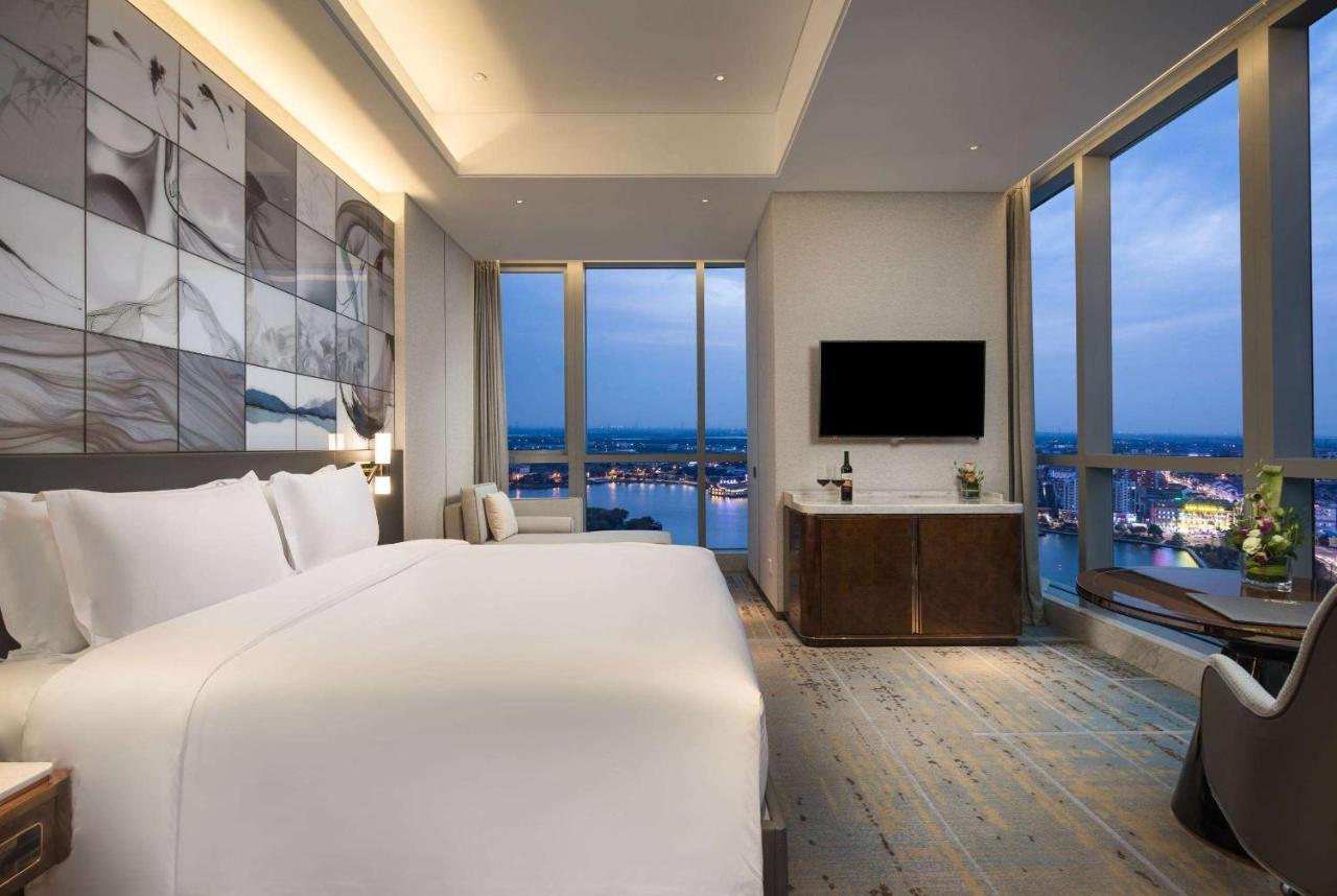 Wyndham Grand Suzhou Fenhu Hotel Xinta Exterior photo