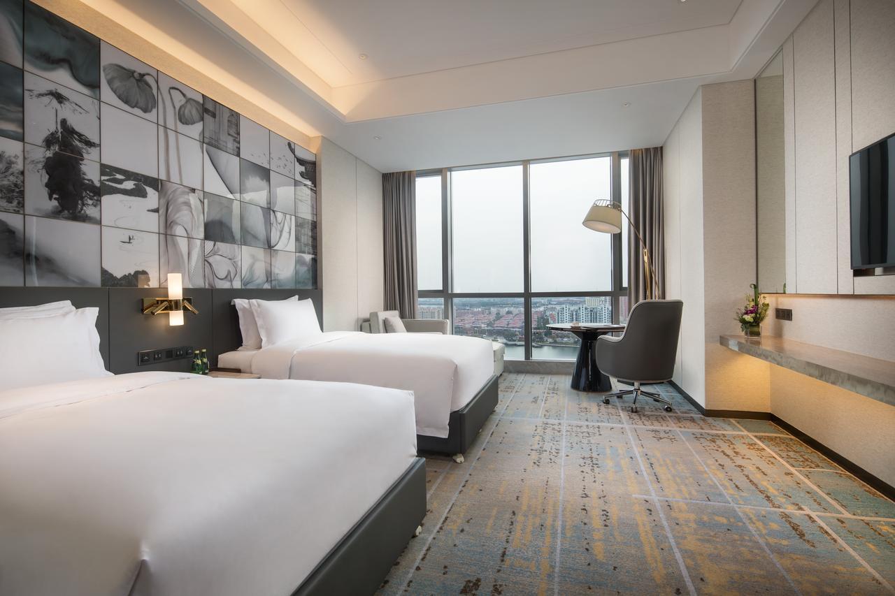 Wyndham Grand Suzhou Fenhu Hotel Xinta Exterior photo